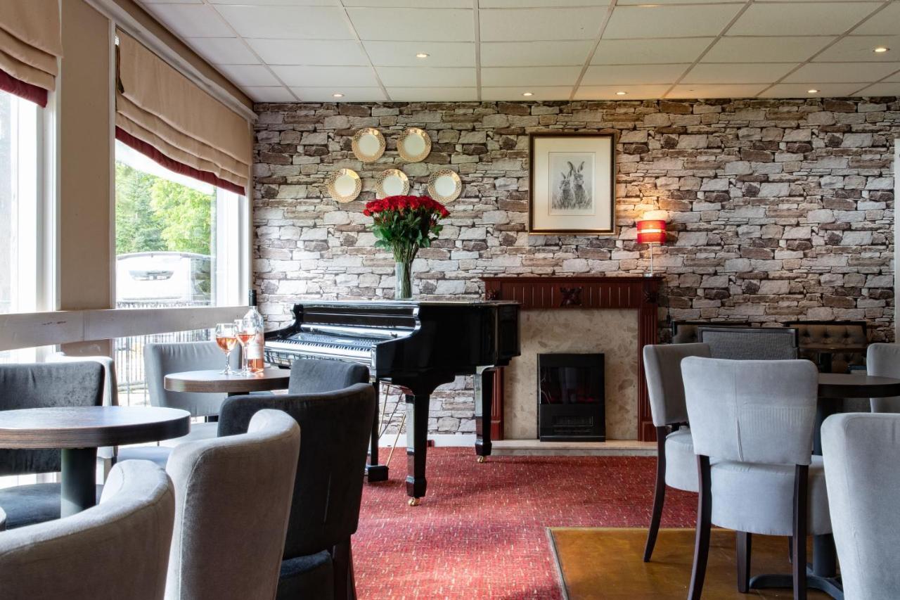 The Caledonian Claymore Hotel Arrochar Buitenkant foto