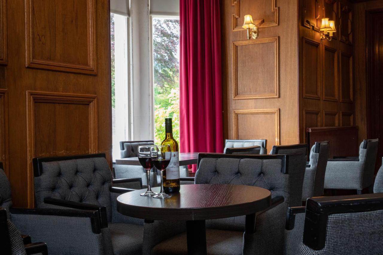 The Caledonian Claymore Hotel Arrochar Buitenkant foto