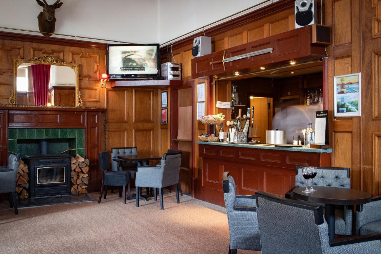 The Caledonian Claymore Hotel Arrochar Buitenkant foto
