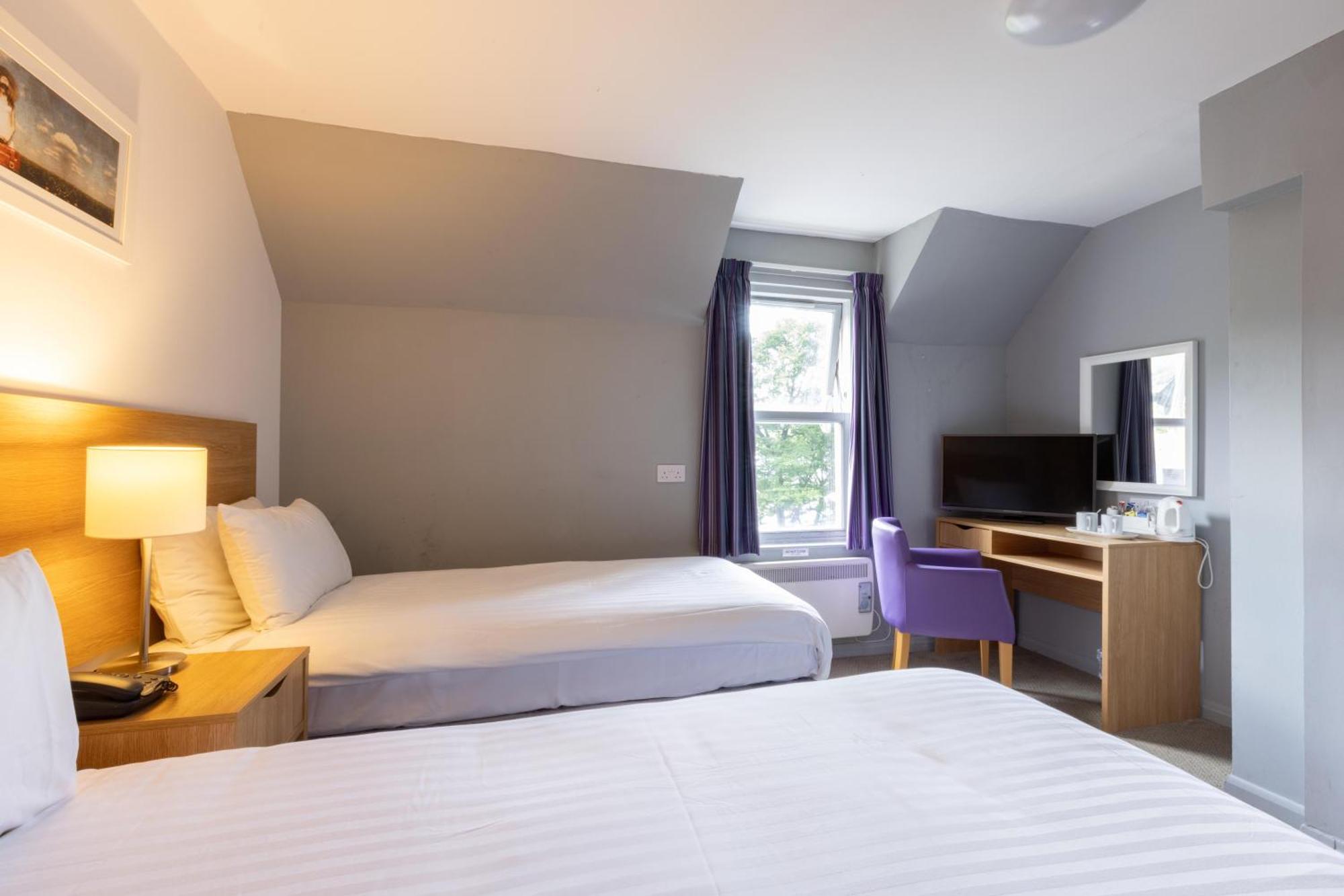 The Caledonian Claymore Hotel Arrochar Kamer foto